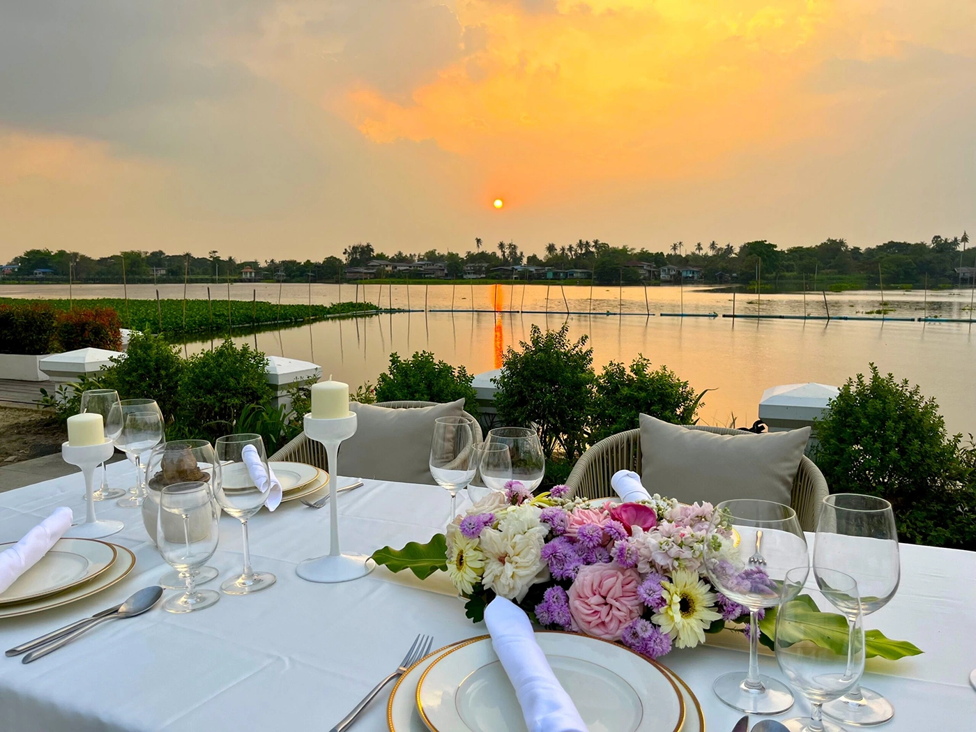Kalanan Riverside Resort 12