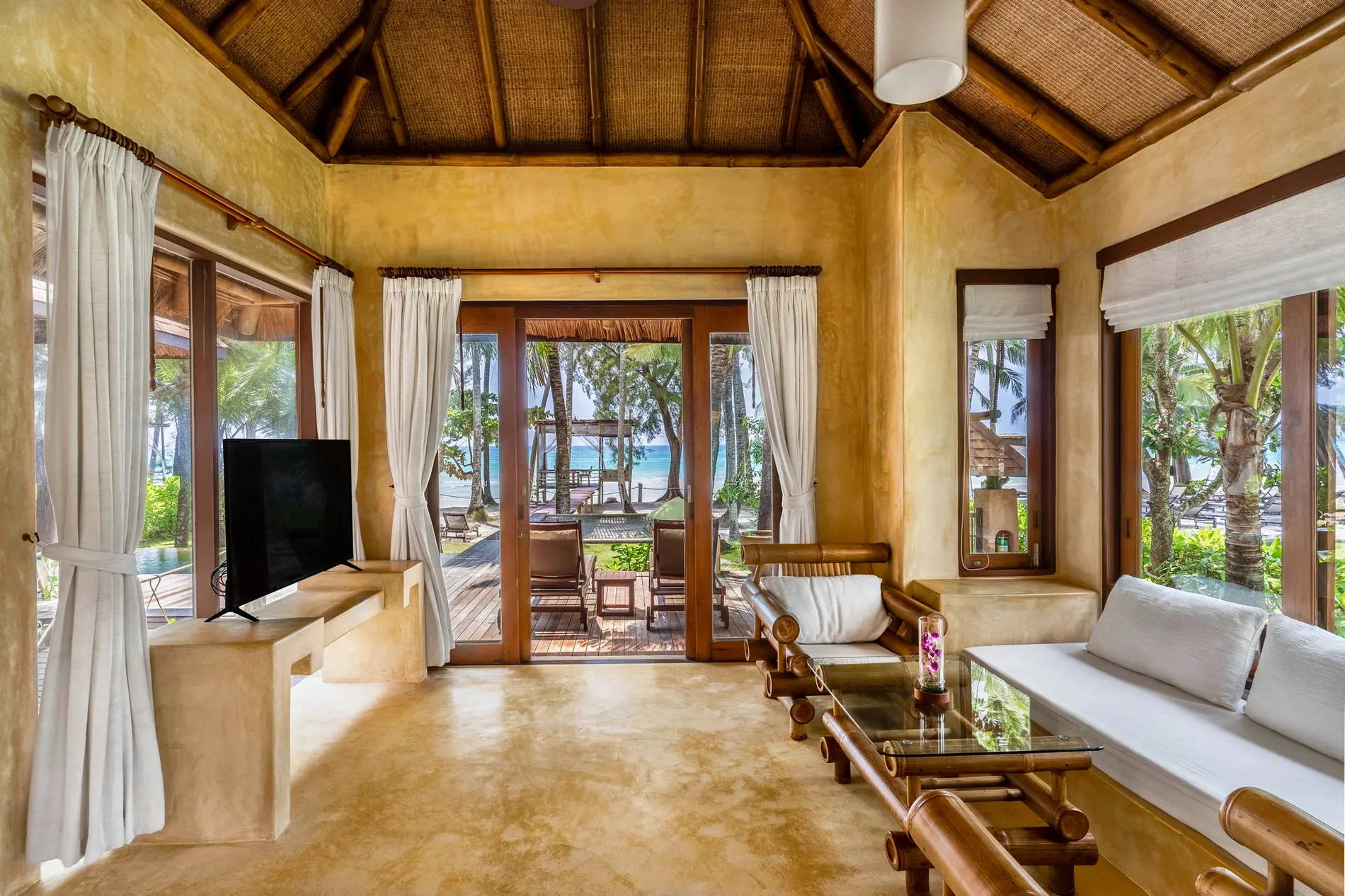 High Season Pool Villa & Spa 3