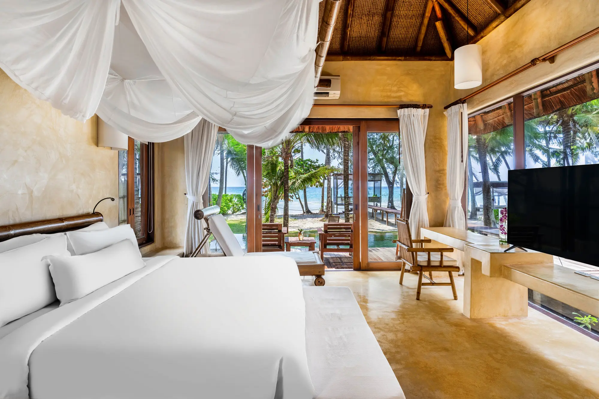 High Season Pool Villa & Spa 4