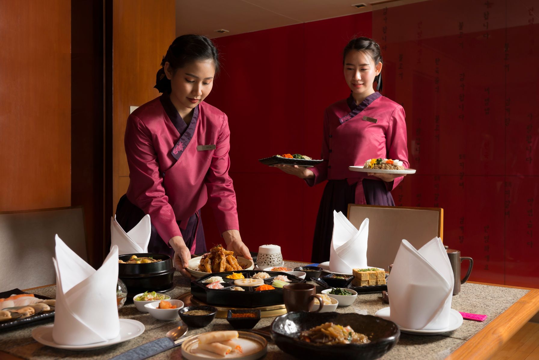 Pathumwan Princess Hotel 8