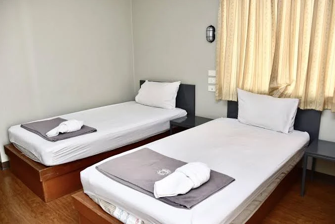 Mad Monkey Hostels 4