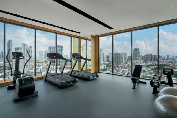 Hilton Garden Inn Bangkok Riverside 4